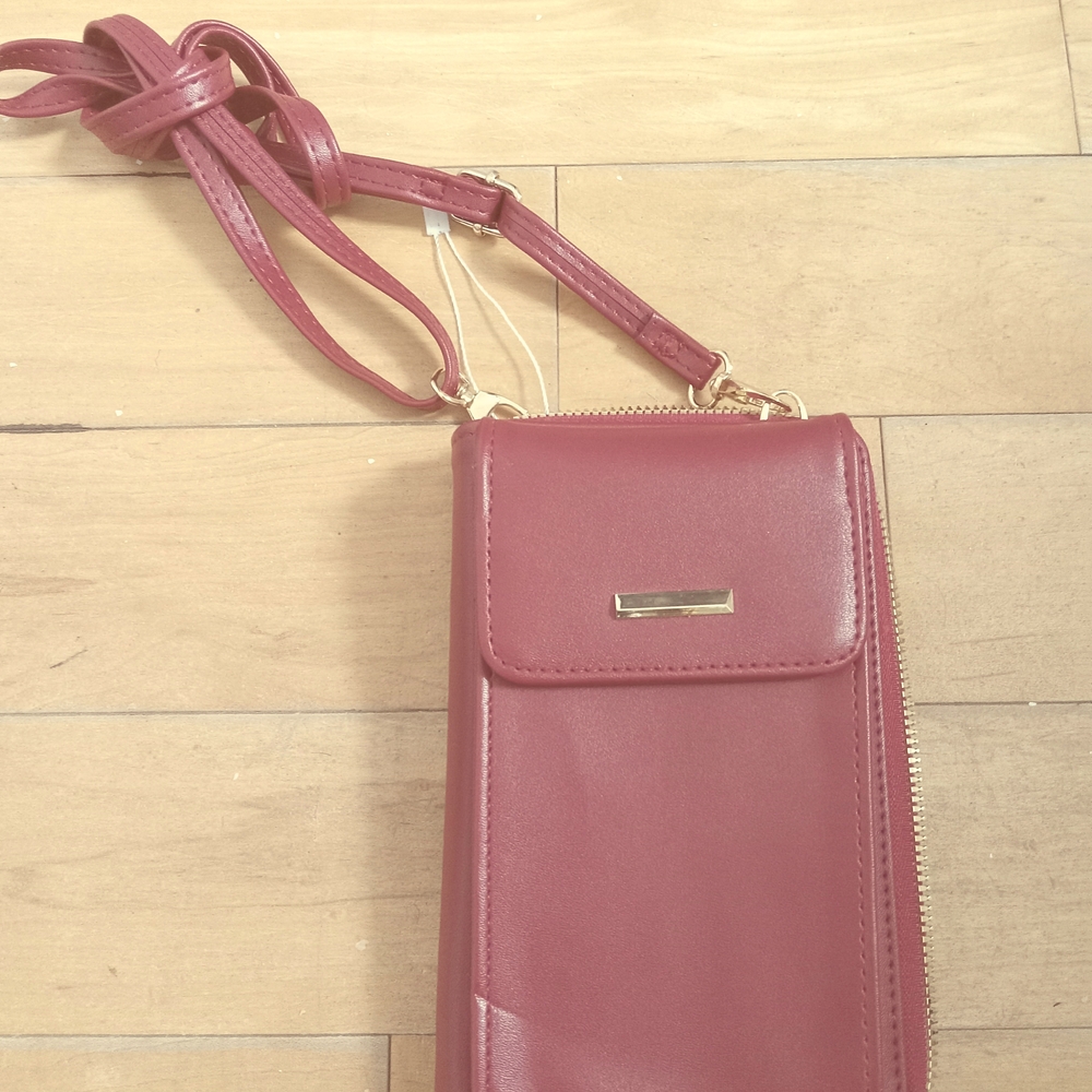 Elegant Burgundy Crossbody Bag Wallet